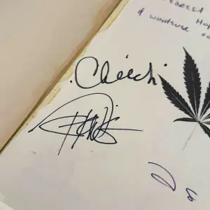 The Connoisseur’s Handbook of Marijuana | 1971 First Edition | Signed by Cheech & Chong - Image 2