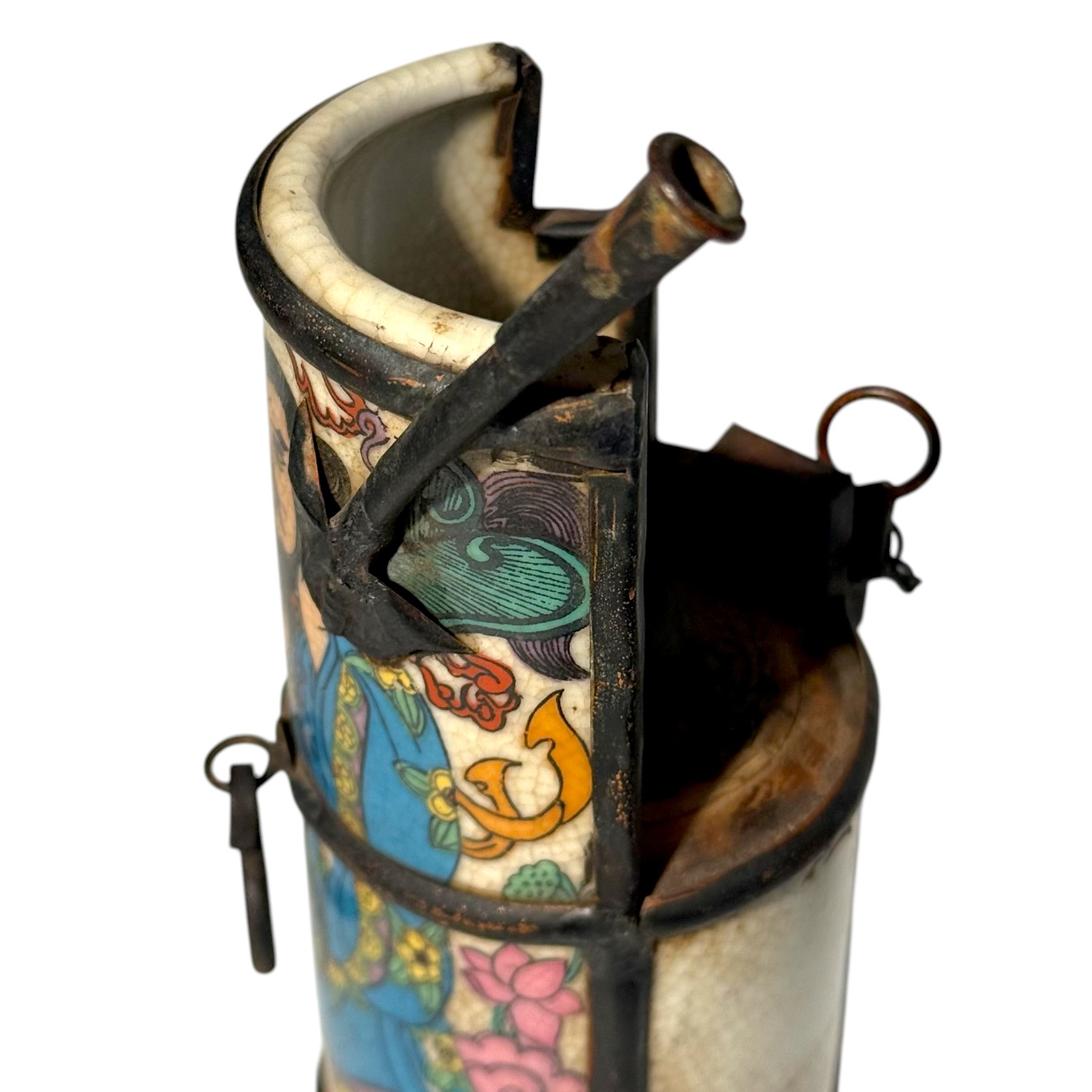 Late Qing Polychrome Porcelain Water Pipe with Zhongli Quan - Image 6